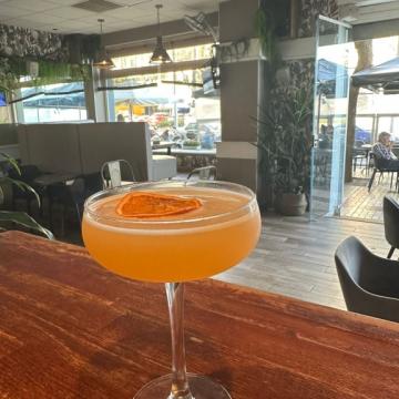 GIN MANDARIN.