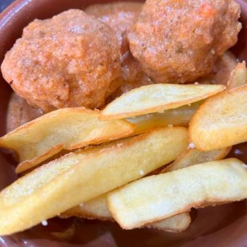 Polpette casarecce al pomodoro