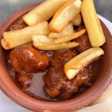 Gedünstetes fleisch
