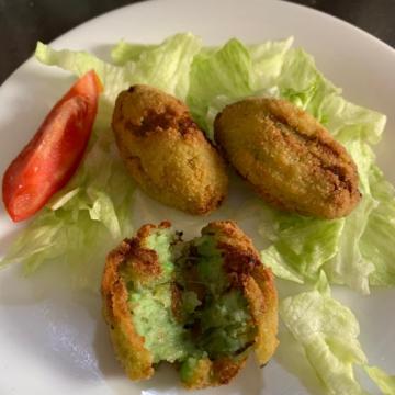 Reker- og wakame-kroketter